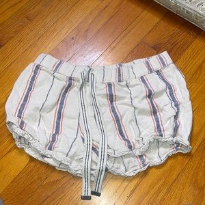Arie comfortable shorts
